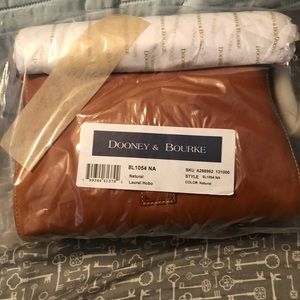 Dooney & Bourke Laurel hobo purse